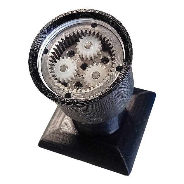 Planetary gear - manually operated